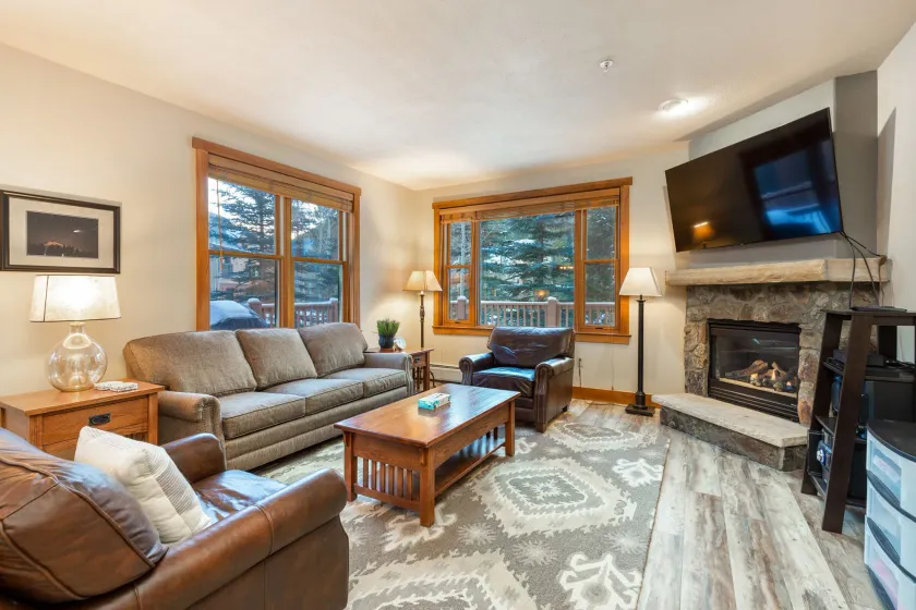 Red Hawk Townhomes by Summit County Mountain Retreats - Image 1