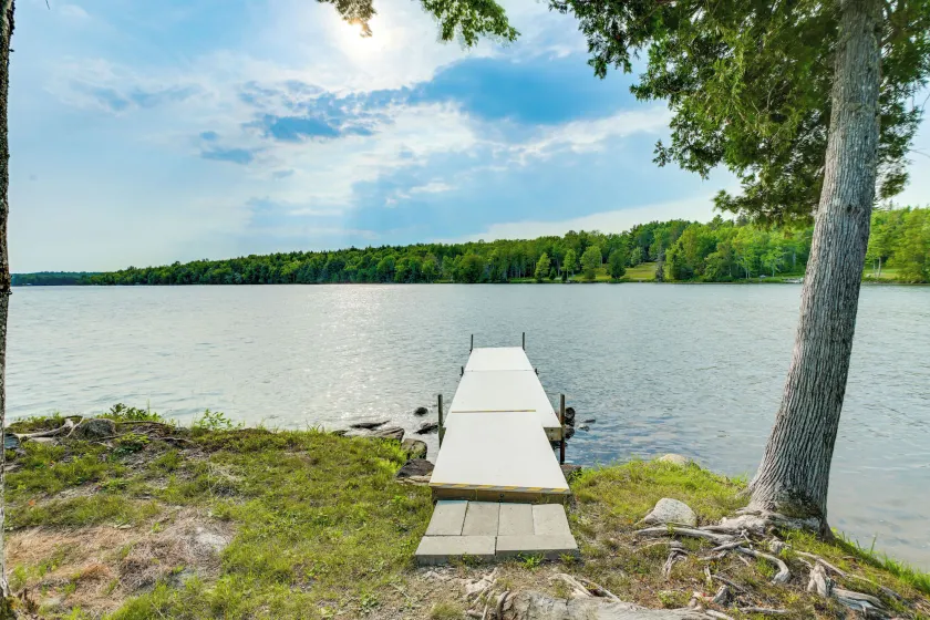 Paddle, Fish & Stargaze: Peaceful Lincoln Escape - Image 1