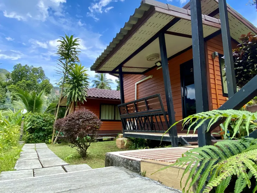 Guesthouse 88 Phang Nga - Image 1