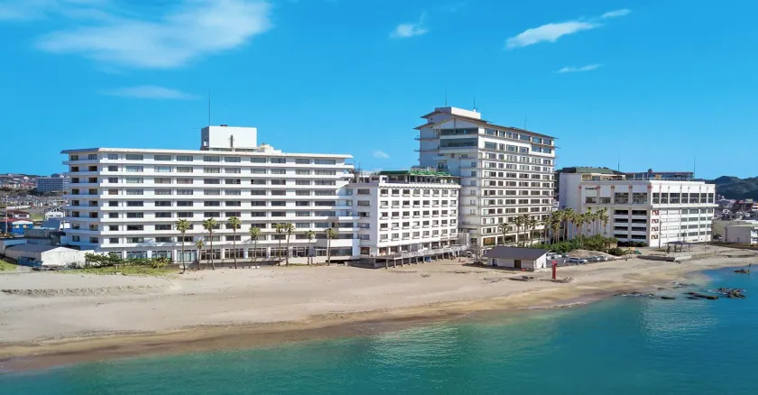 Mikazuki Sea-Park Hotel Katsuura - Image 1