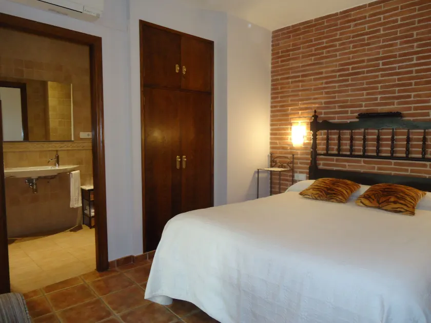 Hostal Casa Laure y Mª Jose - Image 1