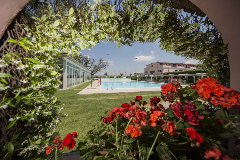 Mancini Park Hotel - Image 1