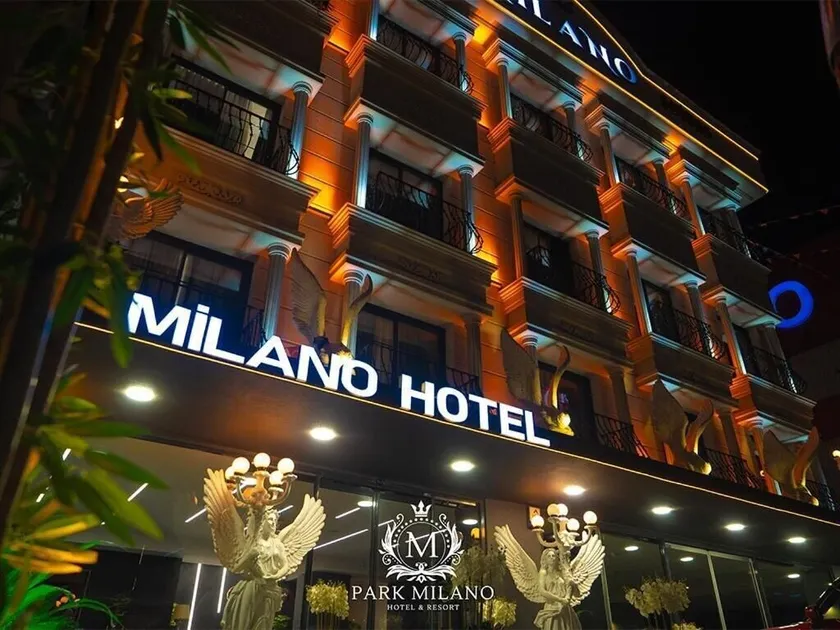 Park Milano Hotel - Image 1