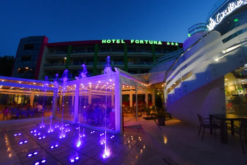 Hotel Fortuna - Image 1
