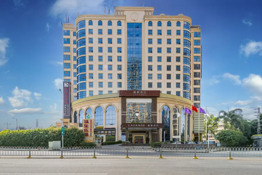 Lavande Hotel Shenzhen Bao'an The East - Image 1