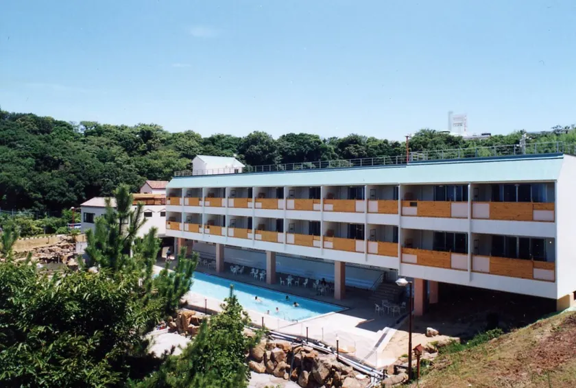 Hotel Tenzankaku Kaiyutei - Image 1