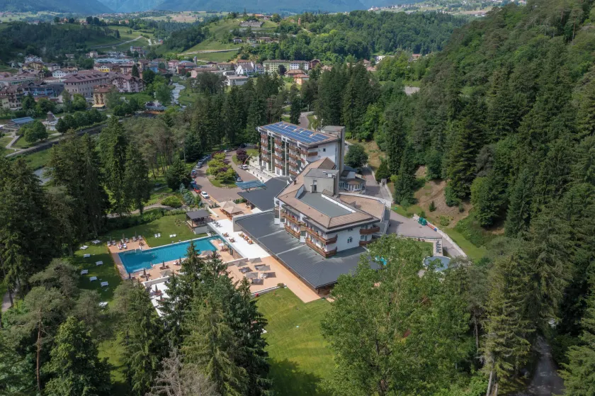 Grand Hotel Terme Di Comano - Image 1