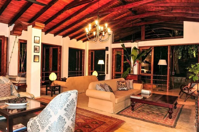 The Weir House - Image 1