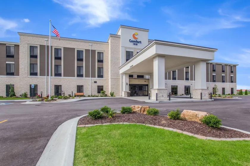 Comfort Inn Jasper South - Image 1