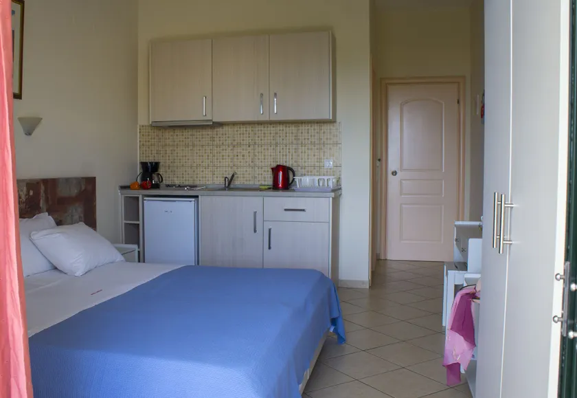 Hotel Loukas Vrachos - Image 1