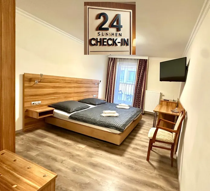 Hotel M K - Image 1