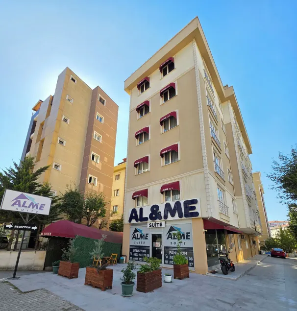 Alme Suite - Image 1