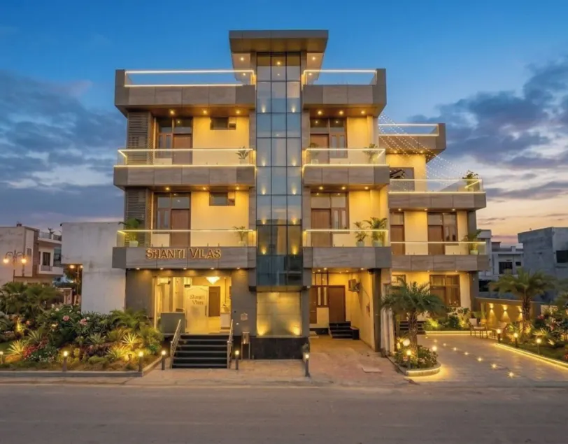 Shanti Vilas Hotel - Image 1