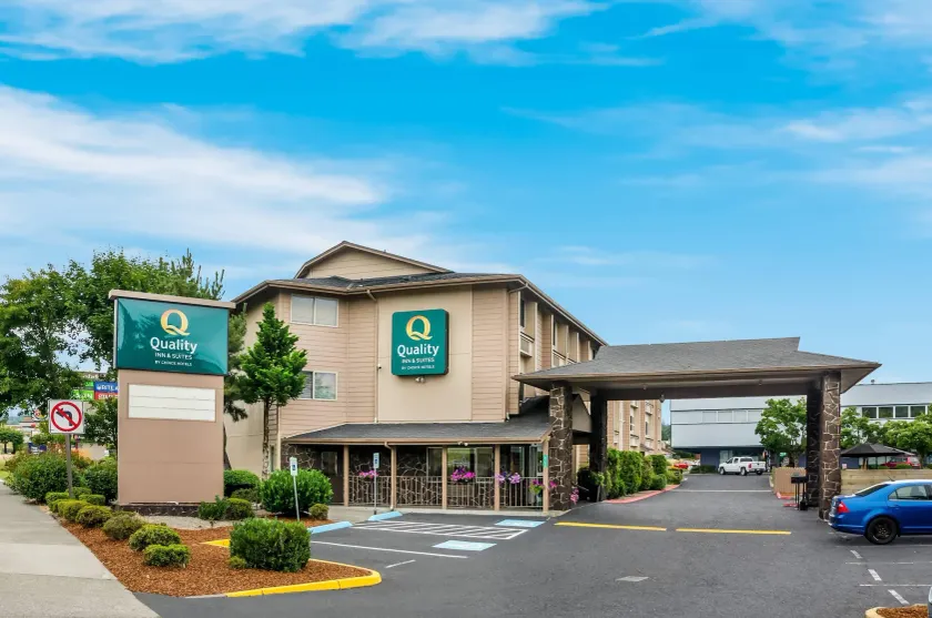 Quality Inn & Suites Silverdale Bangor-Keyport - Image 1