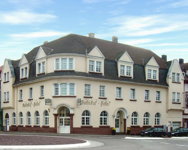Bahnhof-Hotel Saarlouis - Image 1