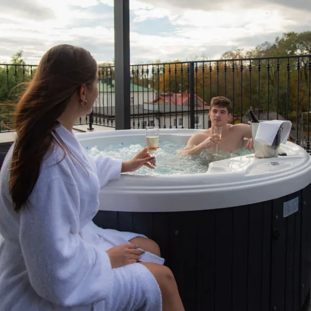Hotel Polonia PARK Medical Center & Spa Restauracja Polonia & SKY Bar - Image 1