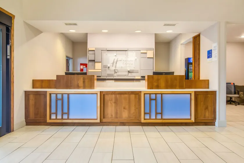 Holiday Inn Express & Suites Custer-Mt Rushmore - Hall