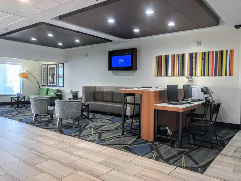 Holiday Inn Express & Suites Hearne by IHG - Image 1