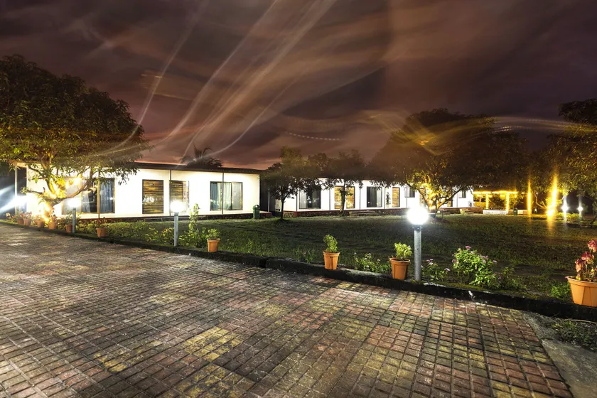Arbor Resort - Image 1