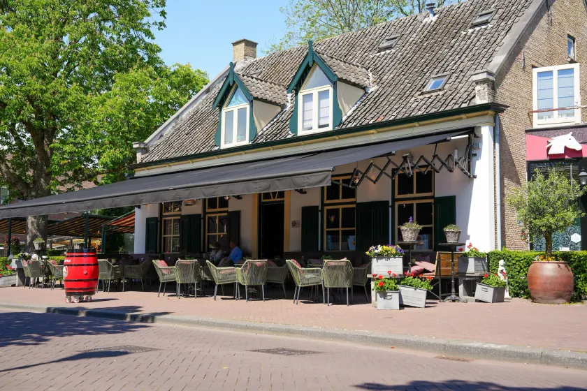 Hotel Het Witte Paard - Image 1