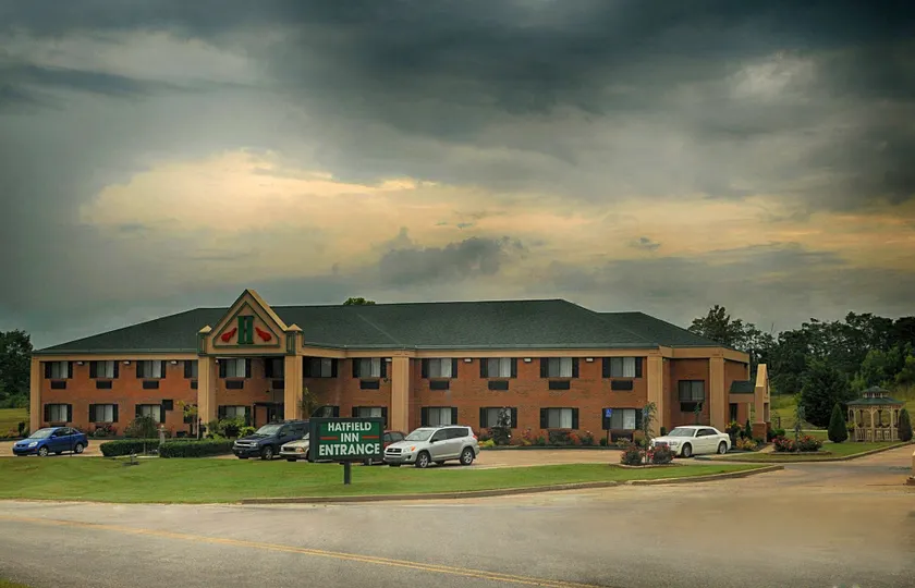 Hatfield Inn - Image 1
