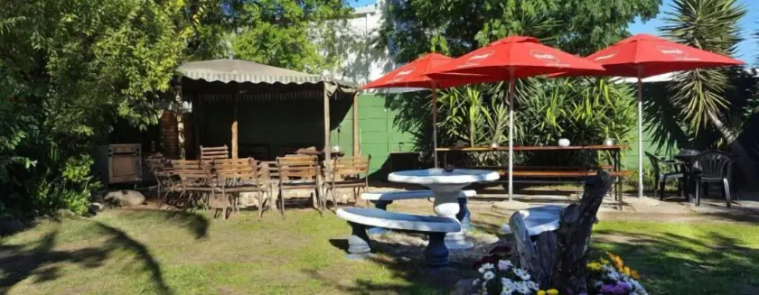 Stumble Inn Backpackers Lodge - Image 1