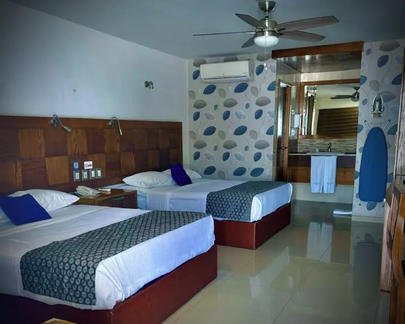 Hotel Maioris Guadalajara - Image 1