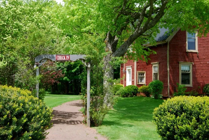 Bugaboo Cottages - Image 1