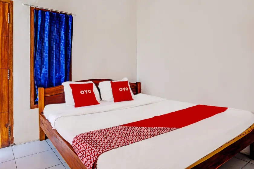 OYO Life 92021 Dua Putra Homestay Klayar - Image 1