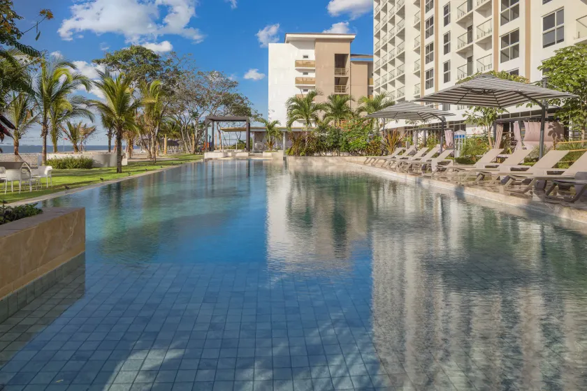 Surfside Beachfront Suites by Playa Caracol Resorts - Image 1