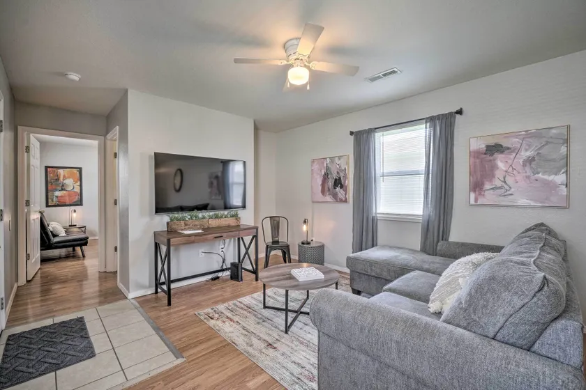 Charming One-level Home w/ Deck, Walk to Dtwn - Image 1
