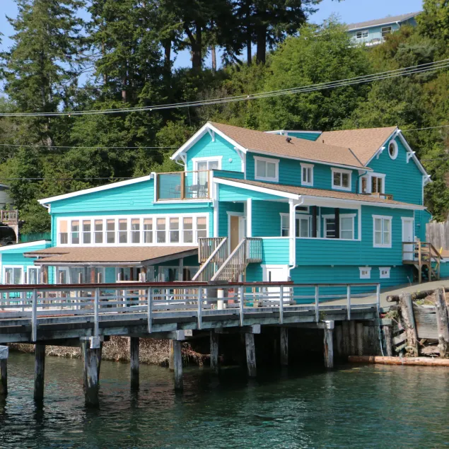 Nimpkish Hotel - Image 1