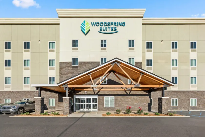 WoodSpring Suites Jackson Pearl I-20 - Image 1