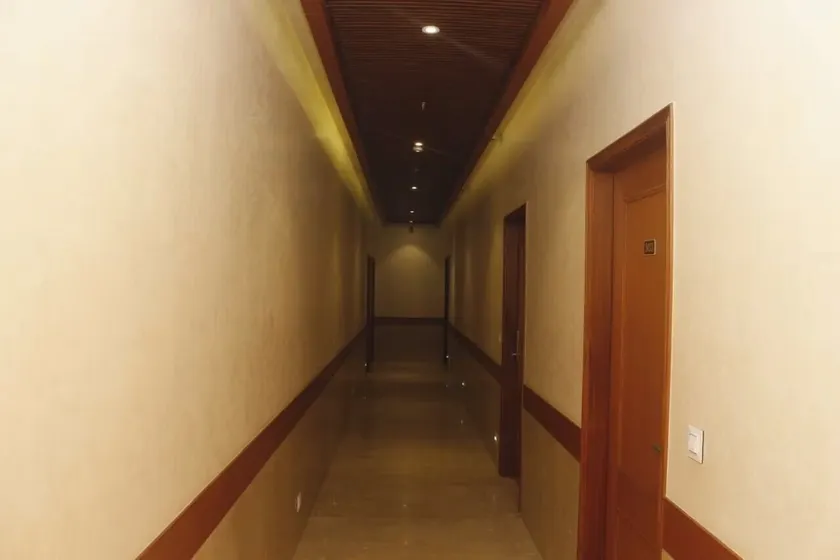 Shelter Suites (Formerly known as Fisco The Hub Link) - Saguão