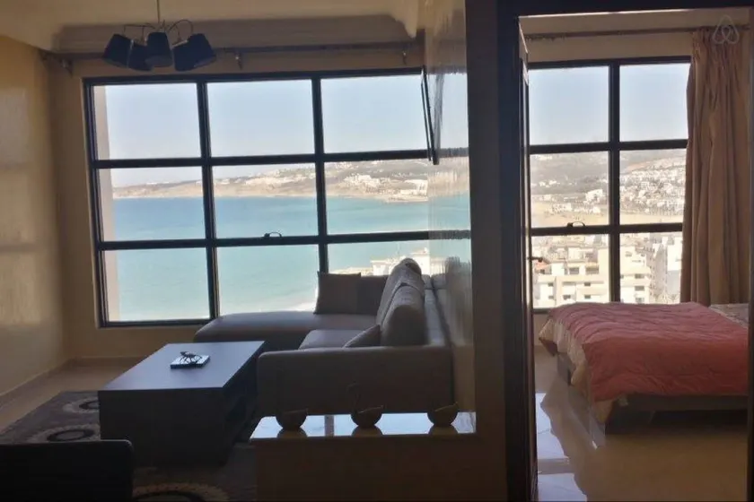 Newcenter Suites - Image 1