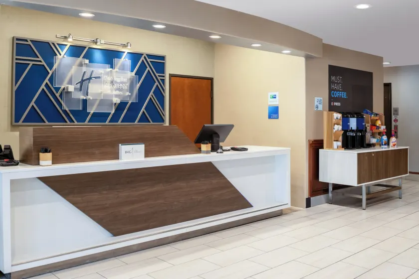 Holiday Inn Express Vancouver North by IHG - Rezeption