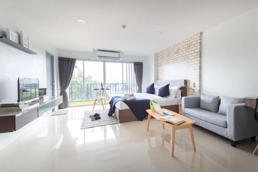 Q Space Residence - Image 1