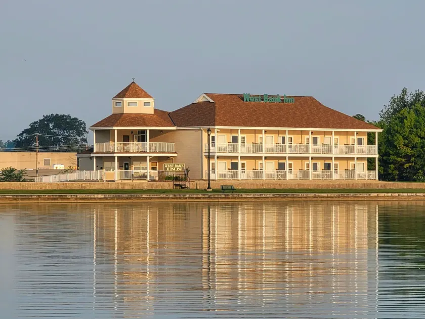 West Bank Inn - Image 1