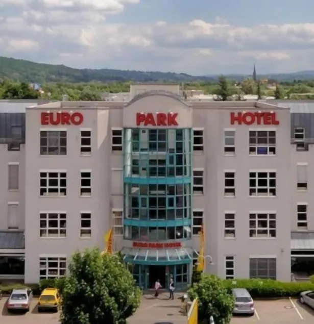 Euro Park Hotel Hennef - Image 1