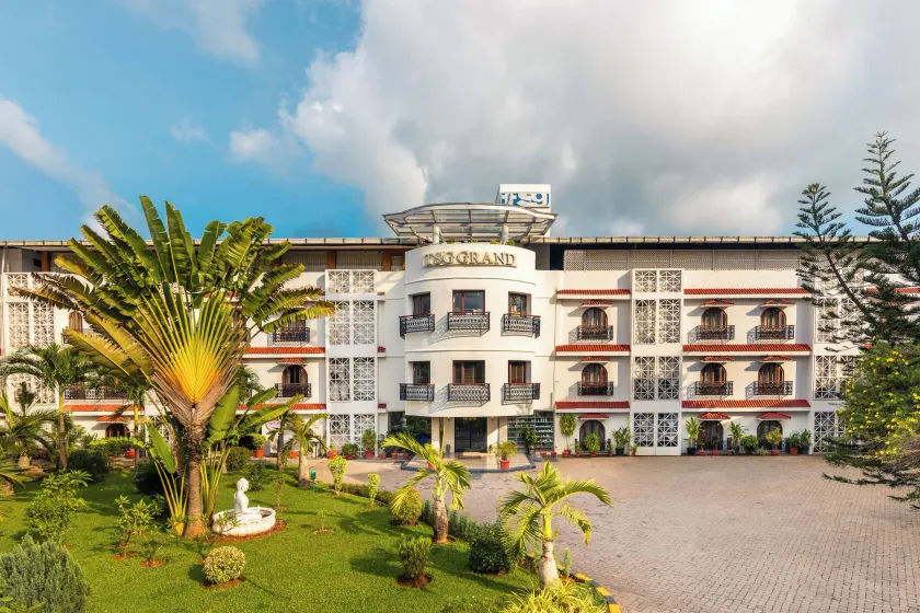 Hotel TSG Grand - Image 1