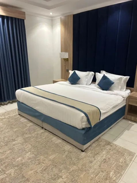 Ajneha Al Madina Apartments - Image 1