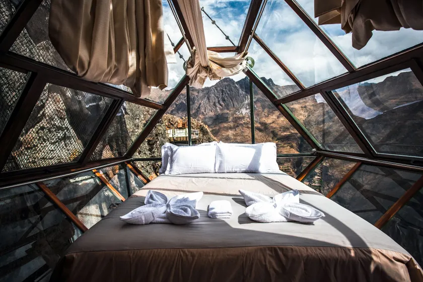 Vertical Sky Suites - Image 1