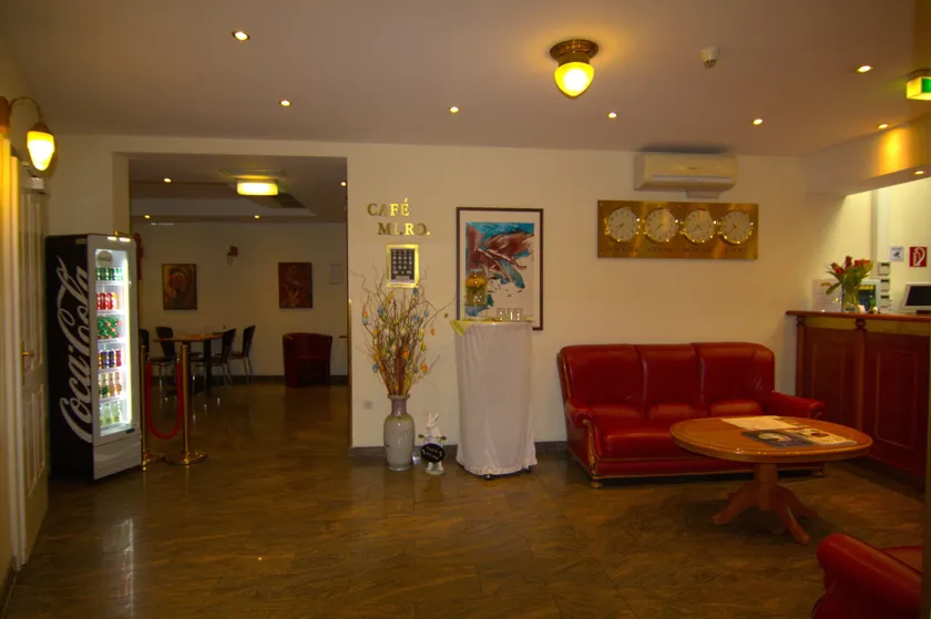 Suite Hotel 900 m zur Oper - Image 1