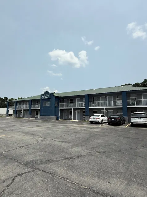Travel Inn - Image 1