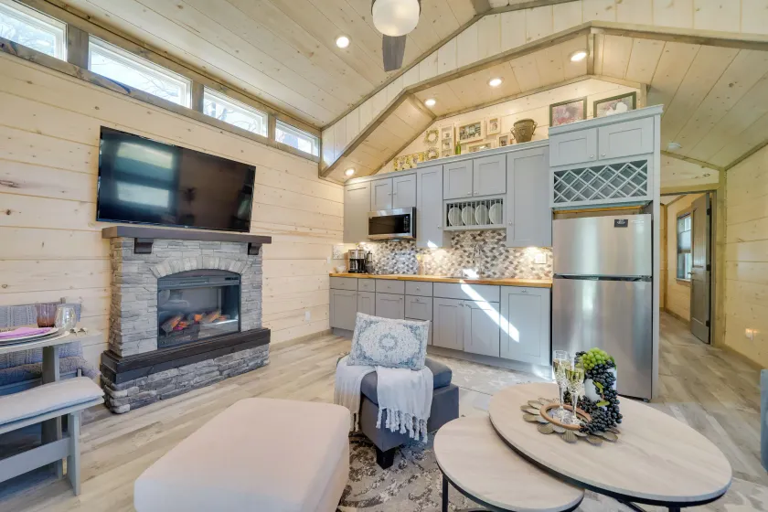 'sweet Spot' Cabin in Broken Bow w/ Fire Pit! - Image 1