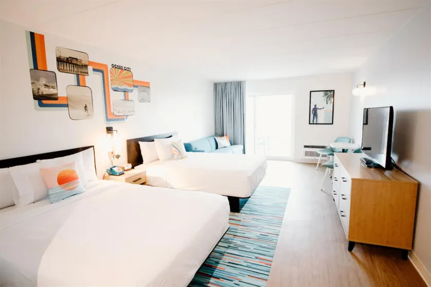 SeaLoft Oceanfront Hotel - Image 1