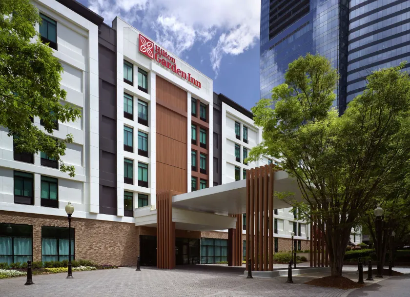 Hilton Garden Inn Atlanta-Buckhead - Image 1