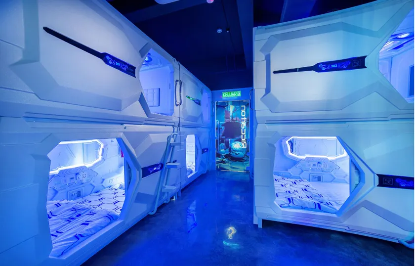 Riccarton Capsule Hotel - Image 1