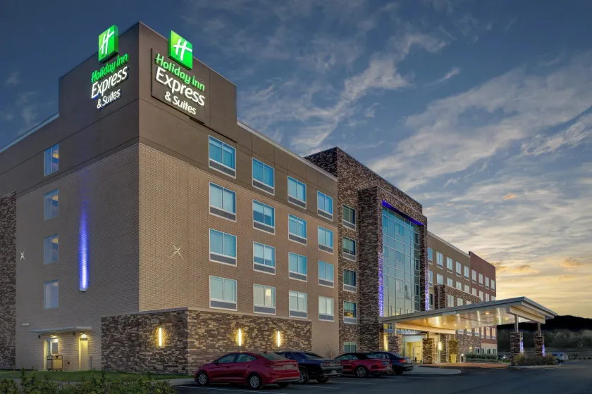 Holiday Inn Express & Suites Indianapolis NE - Noblesville by IHG - Image 1
