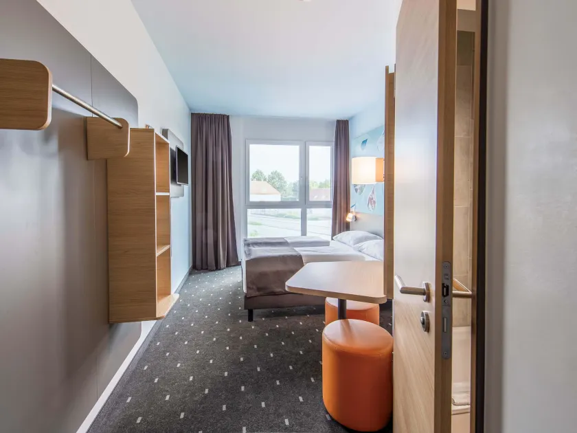 B&B Hotel Augsburg-Nord - Image 1